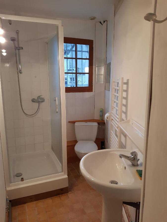 Chambres D'Hotes Sur La Courtine De Coucy מראה חיצוני תמונה