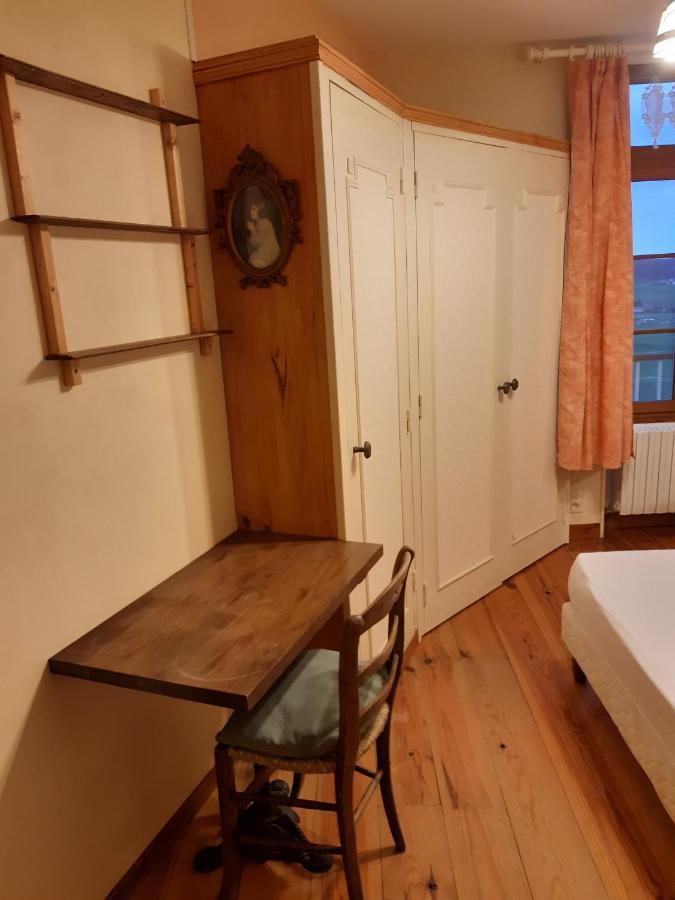 Chambres D'Hotes Sur La Courtine De Coucy מראה חיצוני תמונה